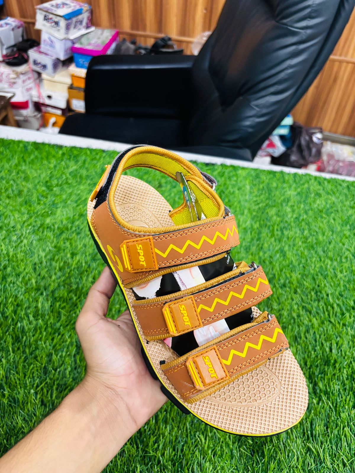 Kids Brown Zig-Zag Sandals